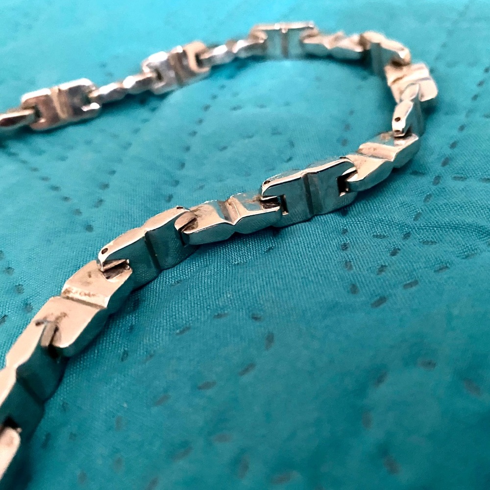 Men’s necklace